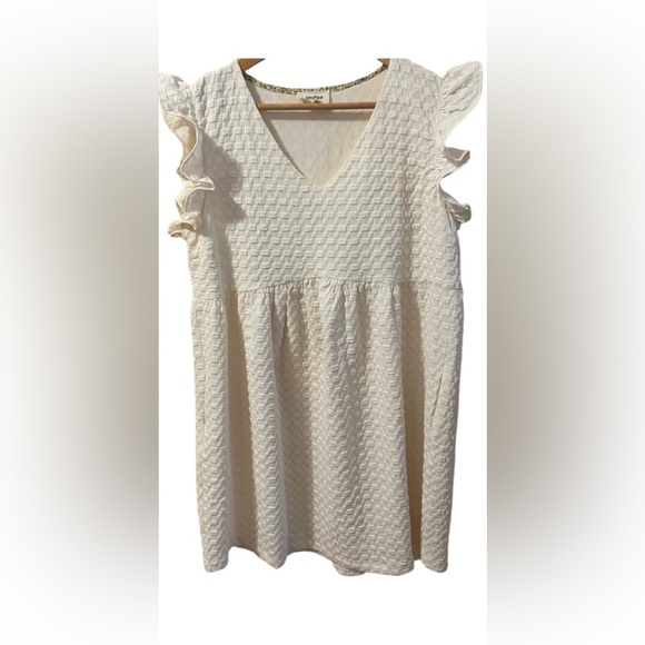 Umgee‎ Boutique Cream Dress- size L - Picture 5 of 5
